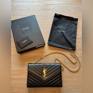 YSL Cassandre Chain Wallet